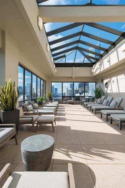 Chicago Condo: 317 North Michigan Avenue