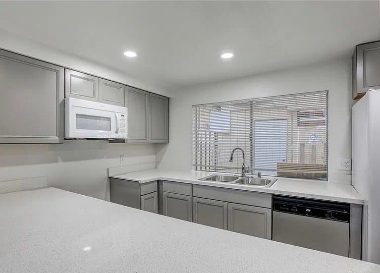 Las Vegas Townhome: 4770 Topaz St