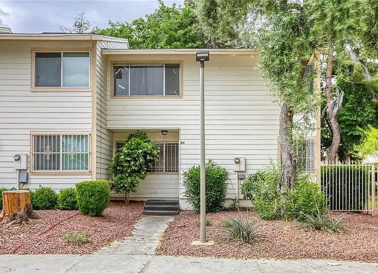 Las Vegas Townhome: 4770 Topaz St