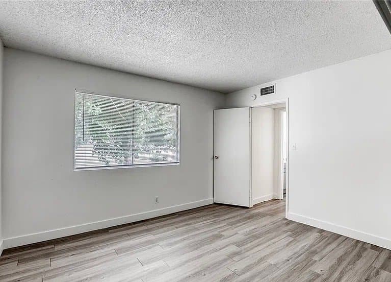 Las Vegas Townhome: 4770 Topaz St