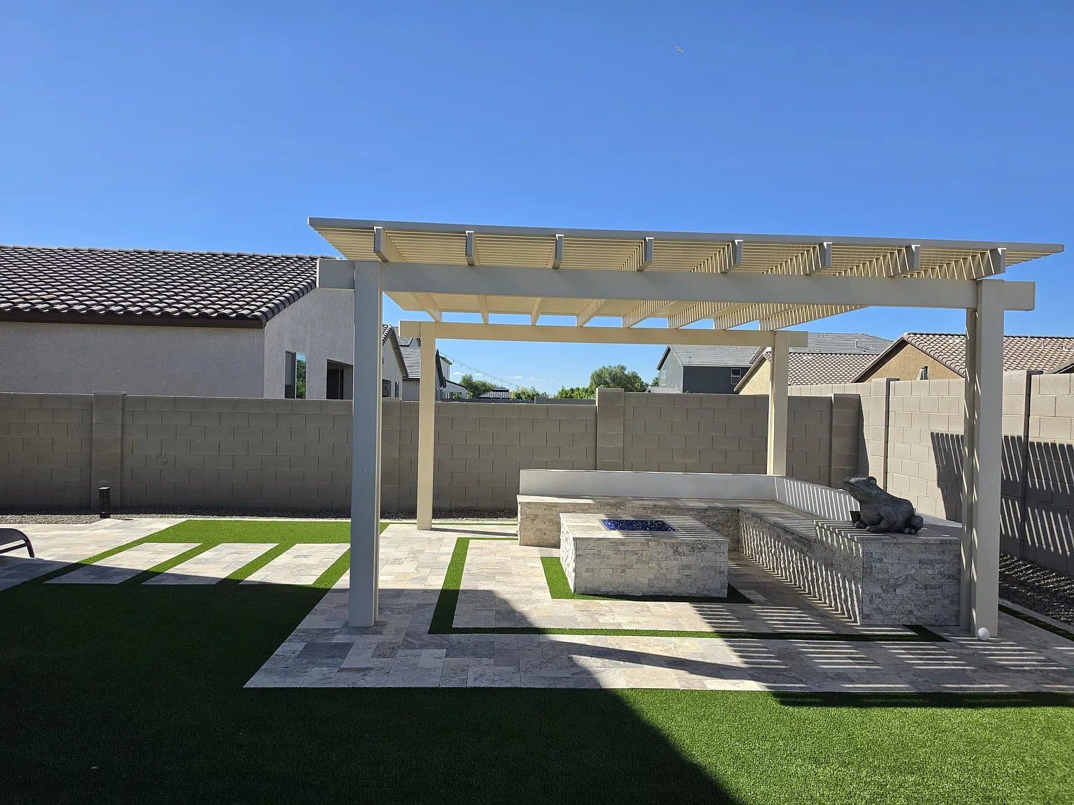San Tan Valley House: 1950 E. Lariat Ave