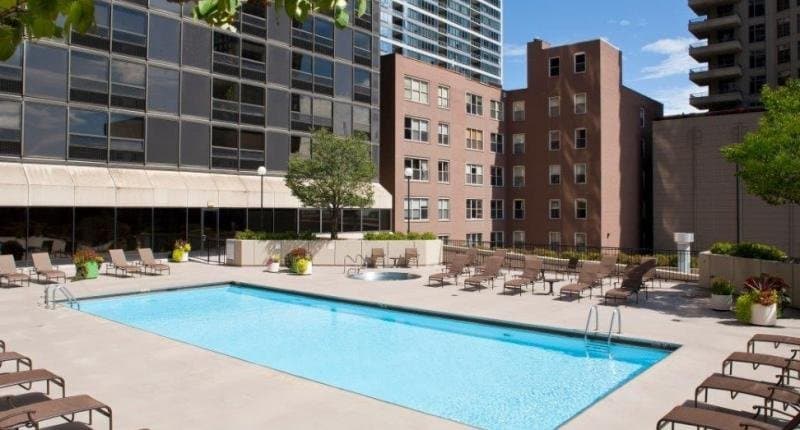 Chicago Condo: 439 East Illinois Street