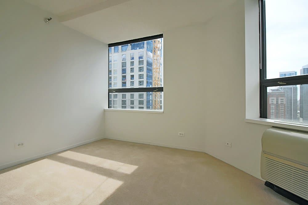 Chicago Condo: 437 East Illinois Street