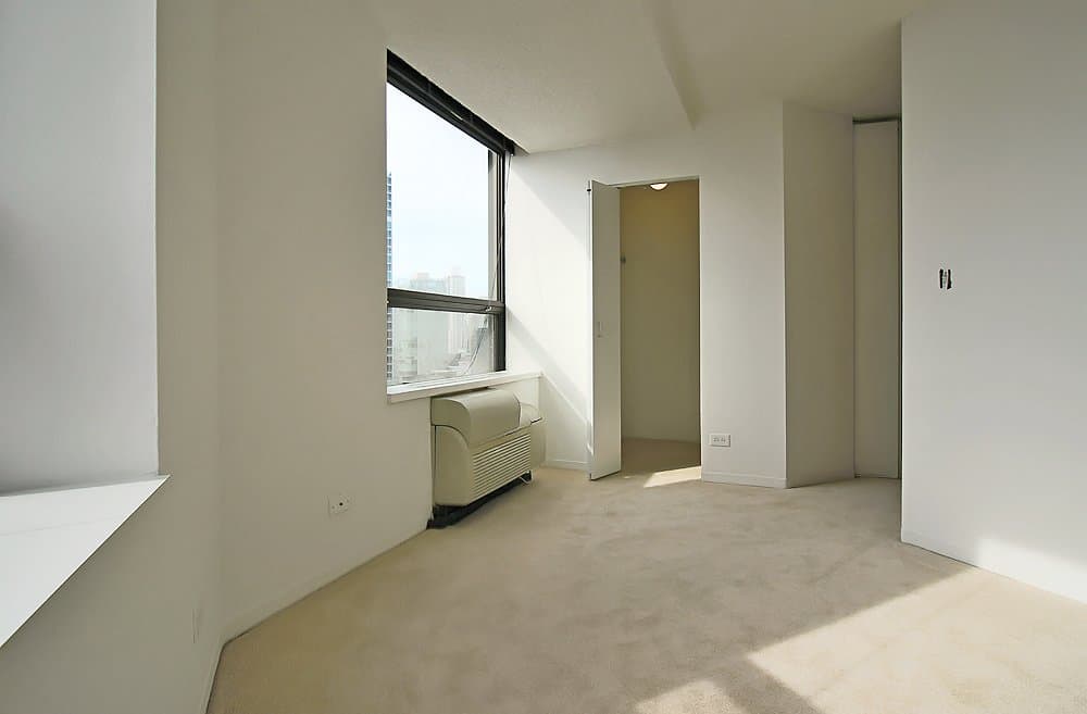 Chicago Condo: 437 East Illinois Street