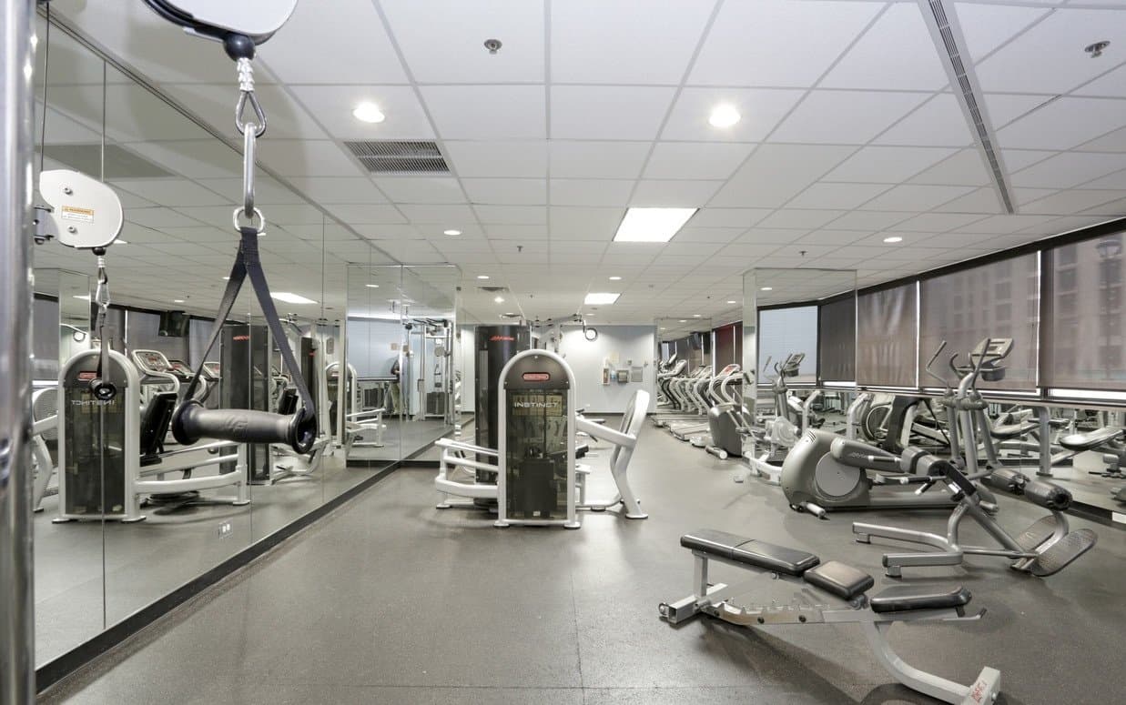 Chicago Condo: 437 East Illinois Street