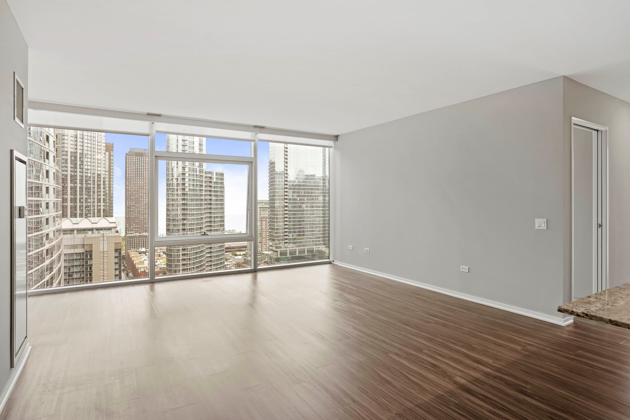 Chicago Condo: 445 N Michigan Ave