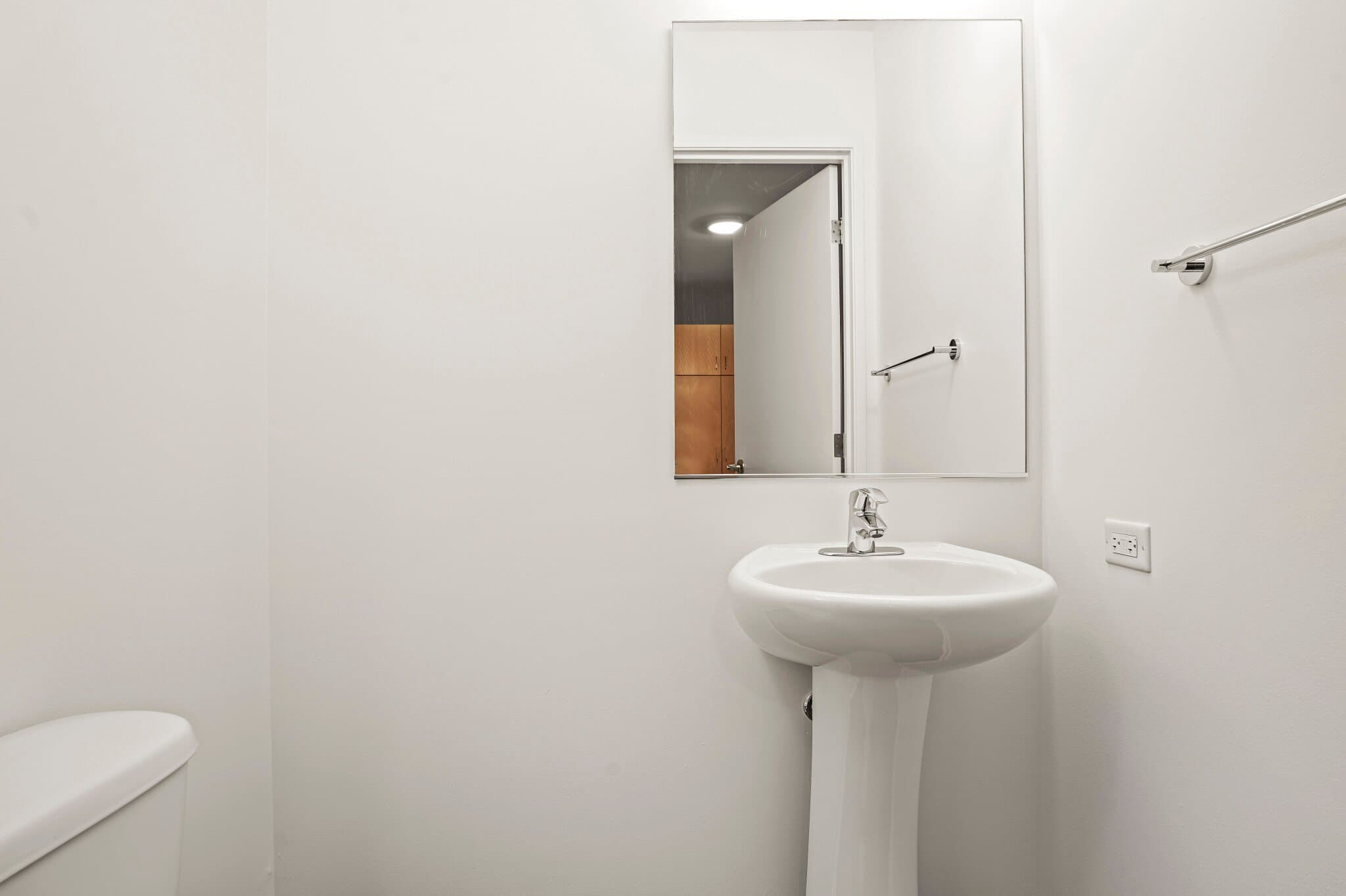 Chicago Condo: 445 N Michigan Ave