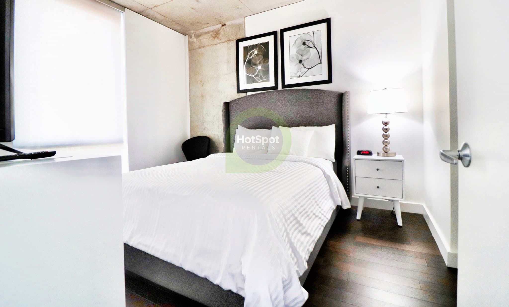 Chicago Condo: 448 North Wells Street
