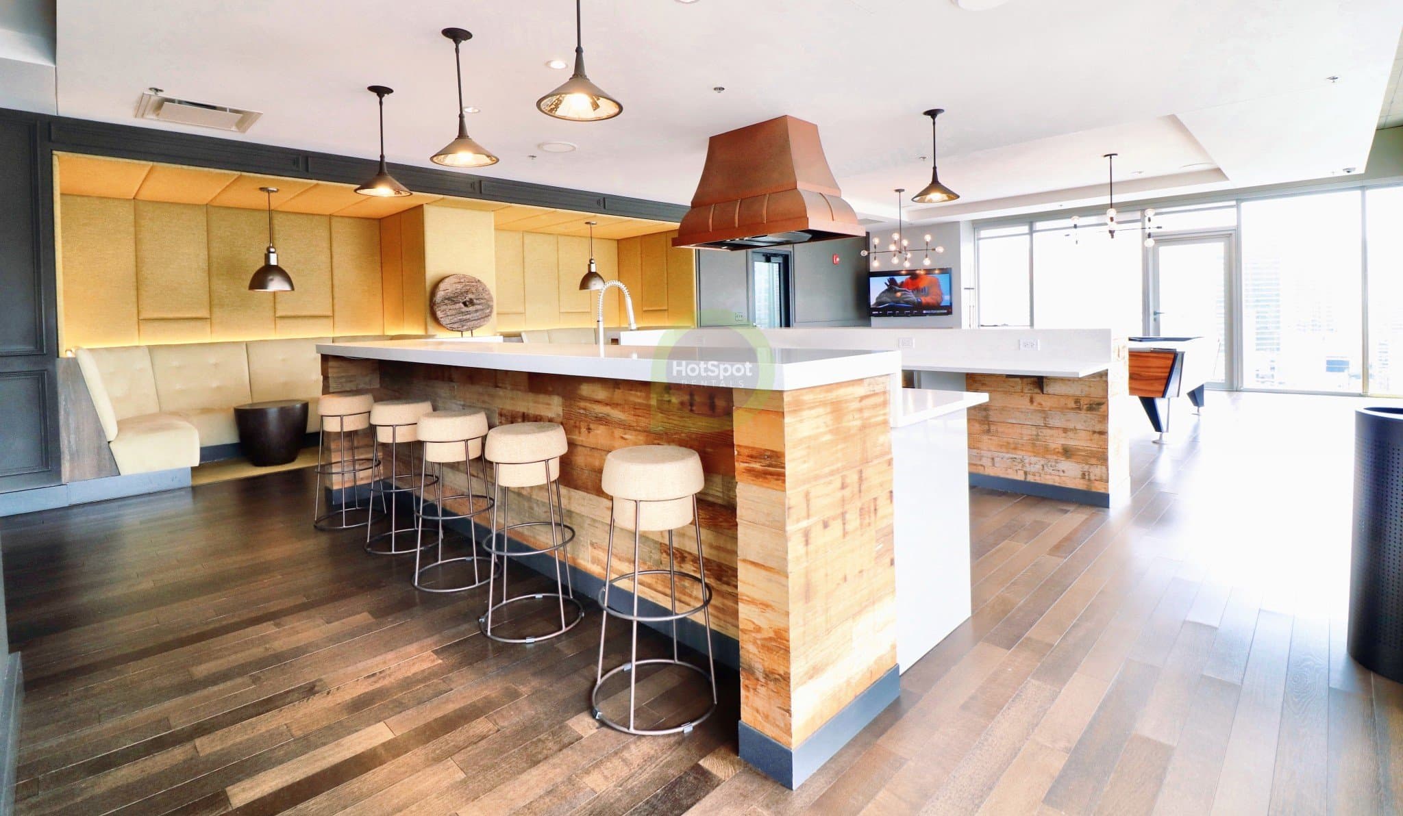 Chicago Condo: 448 North Wells Street