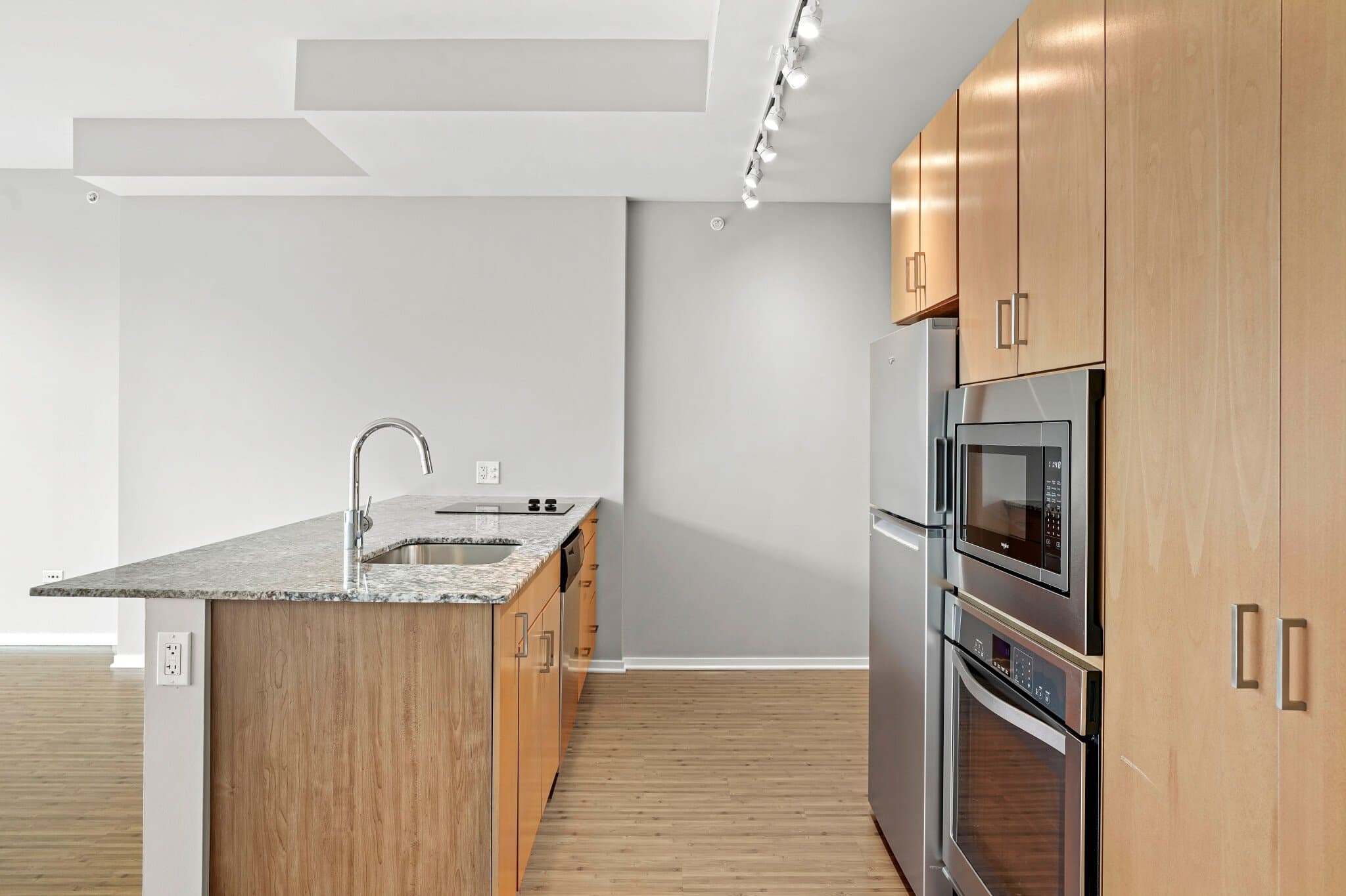 Chicago Condo: 167 East Ohio Street