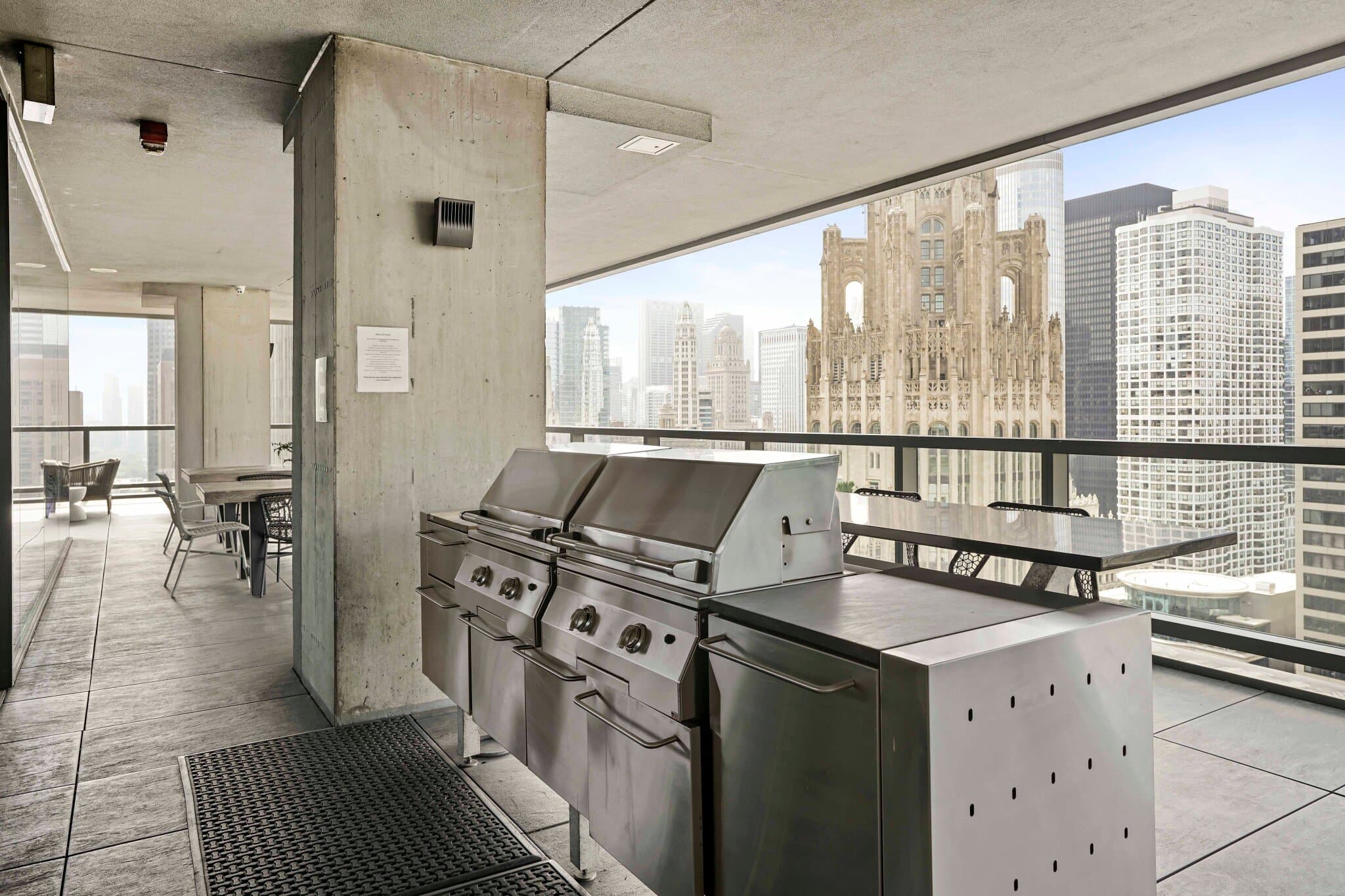 Chicago Condo: 167 East Ohio Street