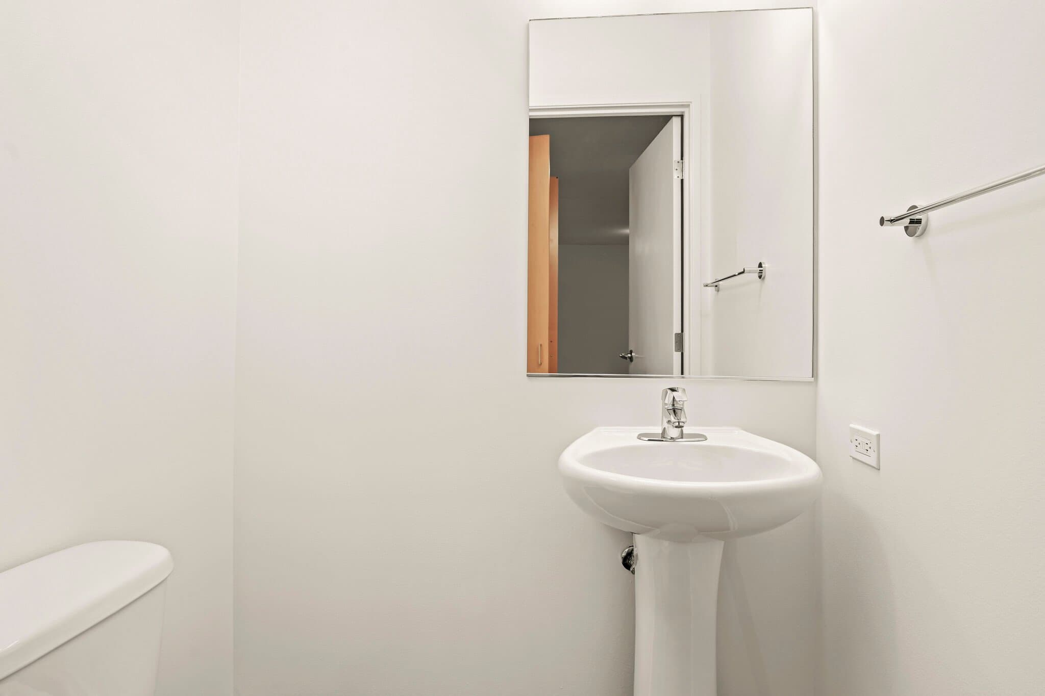 Chicago Condo: 167 East Ohio Street