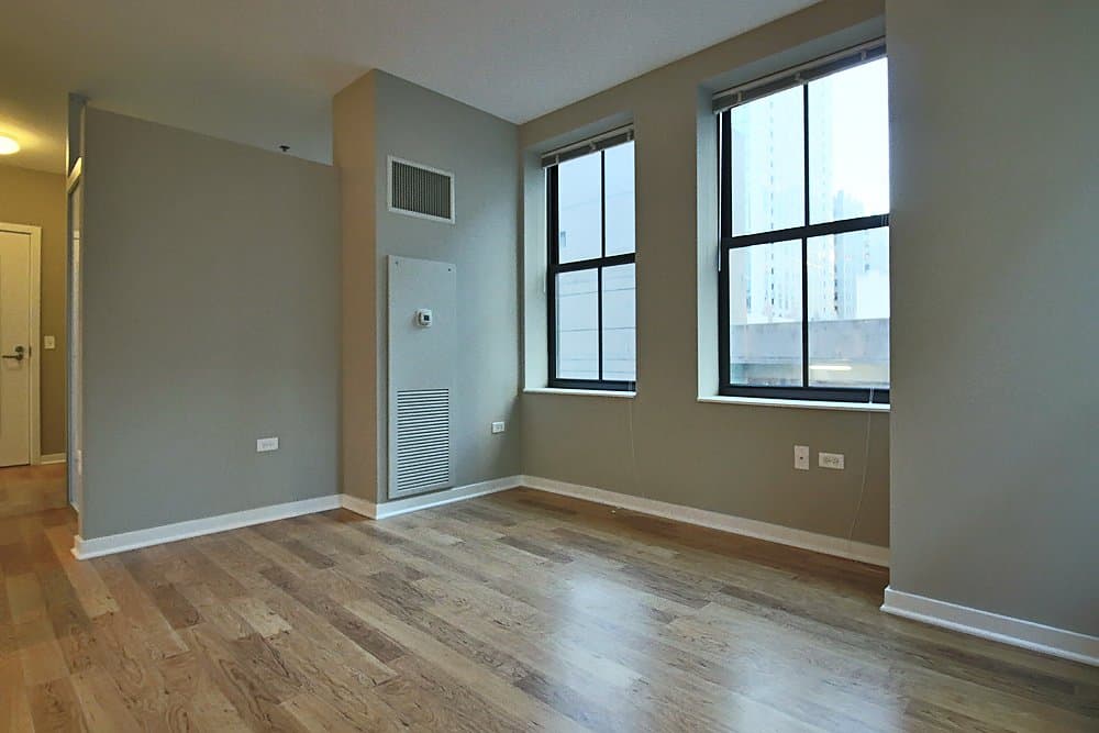 Chicago Condo: 154 North La Salle Street