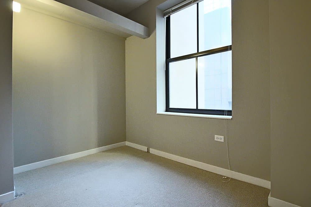 Chicago Condo: 154 North La Salle Street