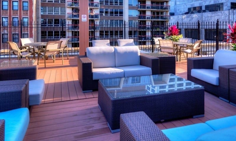 Chicago Condo: 201 E Walton Pl
