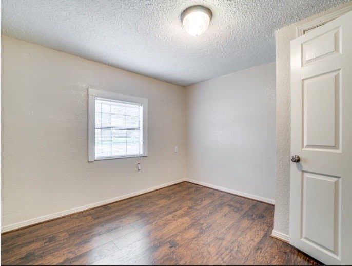 Garland House: 2101 Evergreen St
