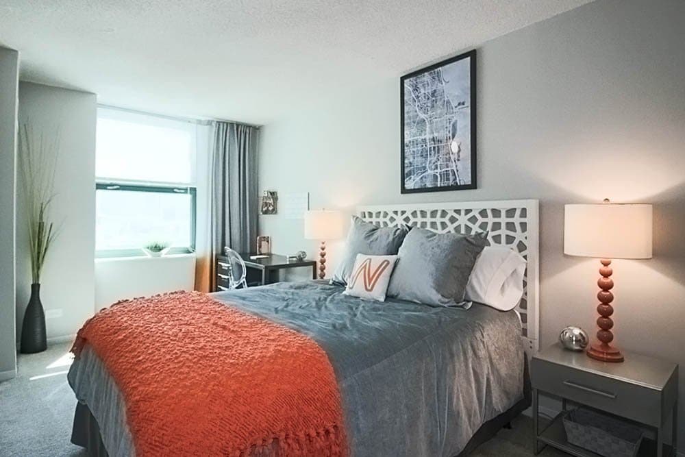 Chicago Condo: 610 North La Salle Drive