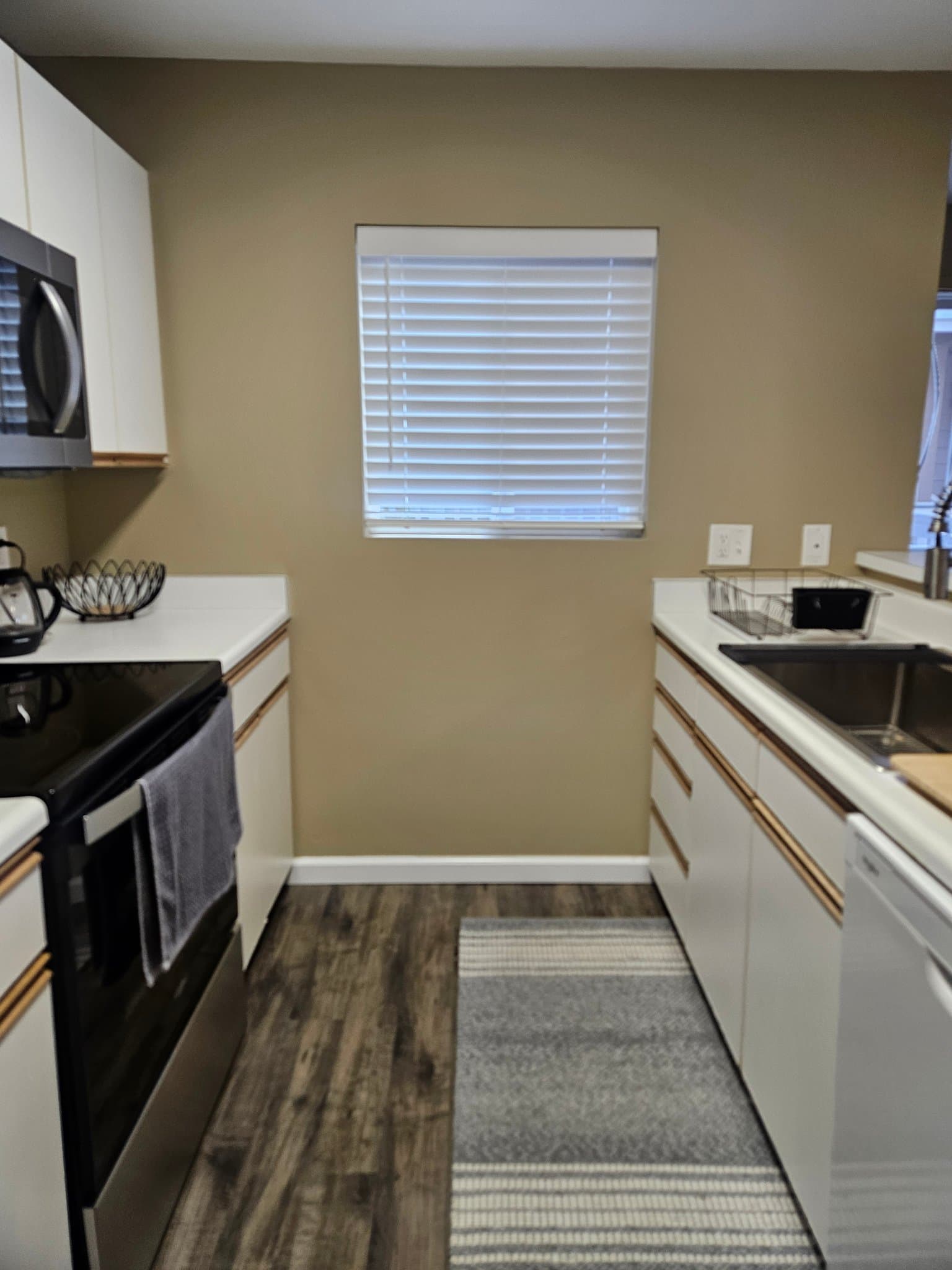 Kahului Condo: 60 Kunihi Ln