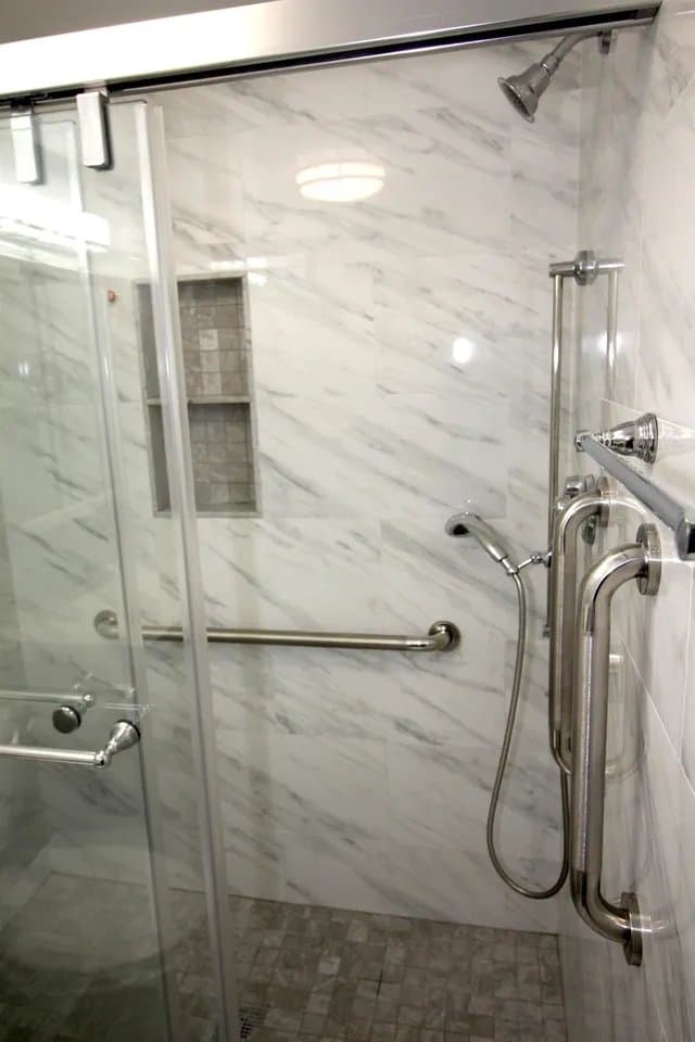 Salem Condo: 11 Tiffany Rd.