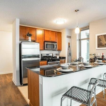Chicago Condo: 640 West Fulton Market
