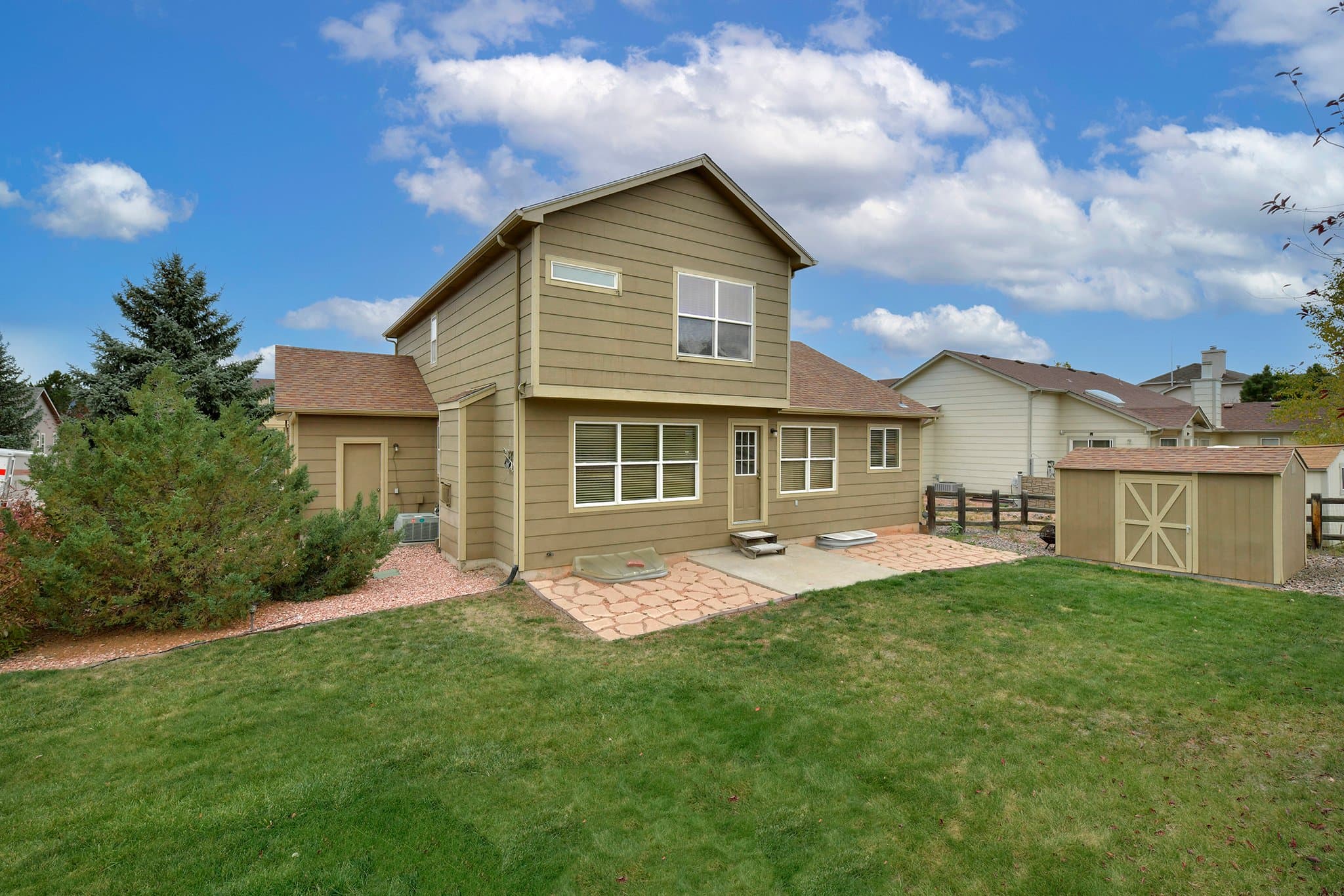Monument House: 15647 Split Creek Dr