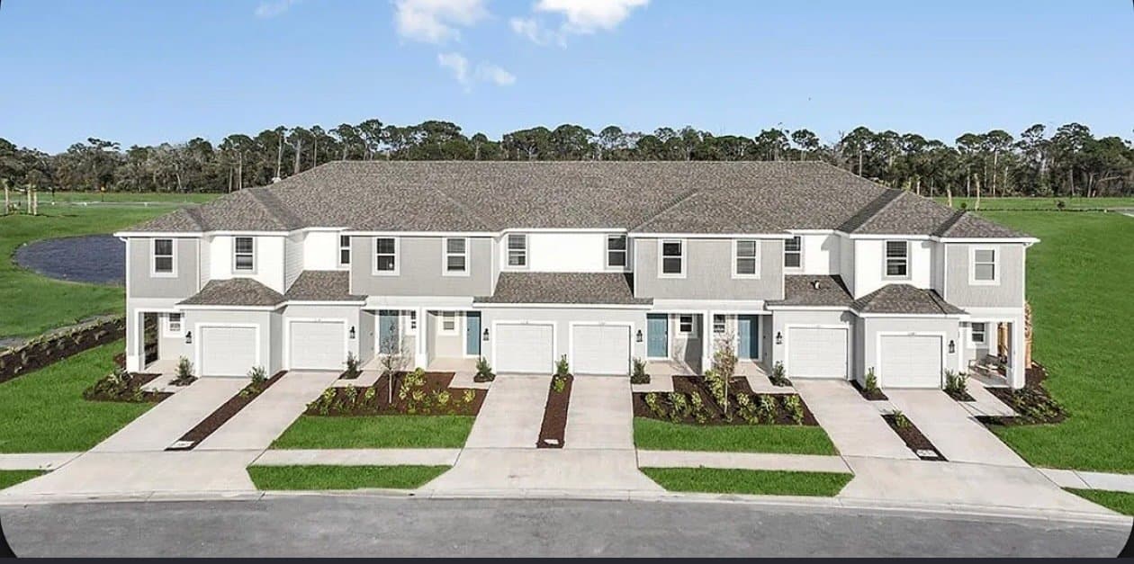 Nokomis Townhome: 15117 Cuzcorro Ct