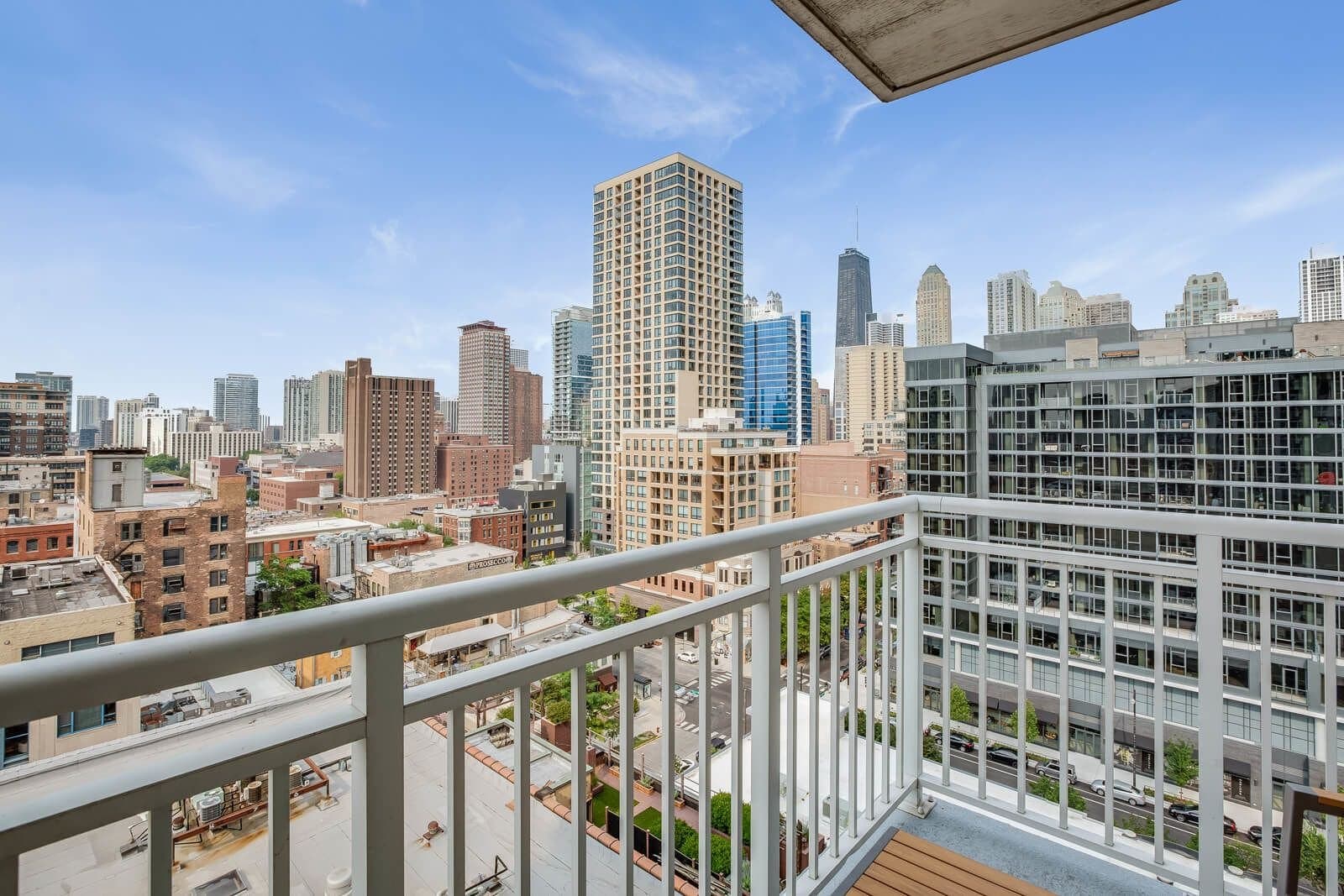 Chicago Condo: 232 West Ontario Street