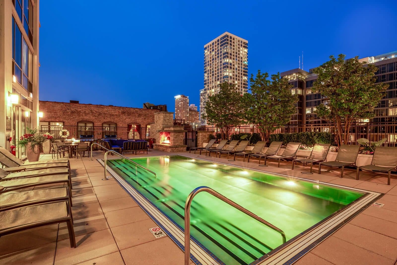 Chicago Condo: 232 West Ontario Street