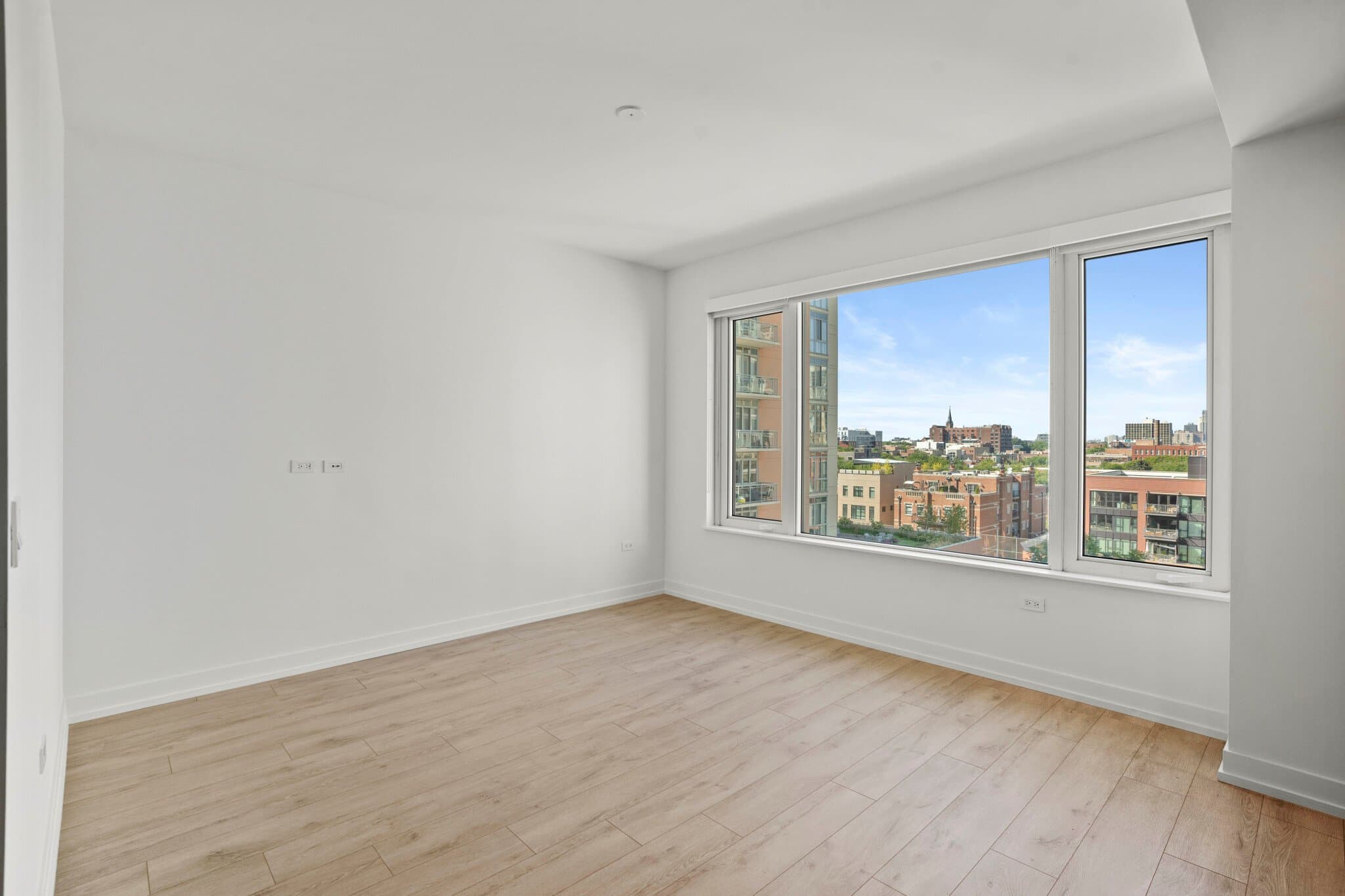 Chicago Condo: 1059 North Orleans Street