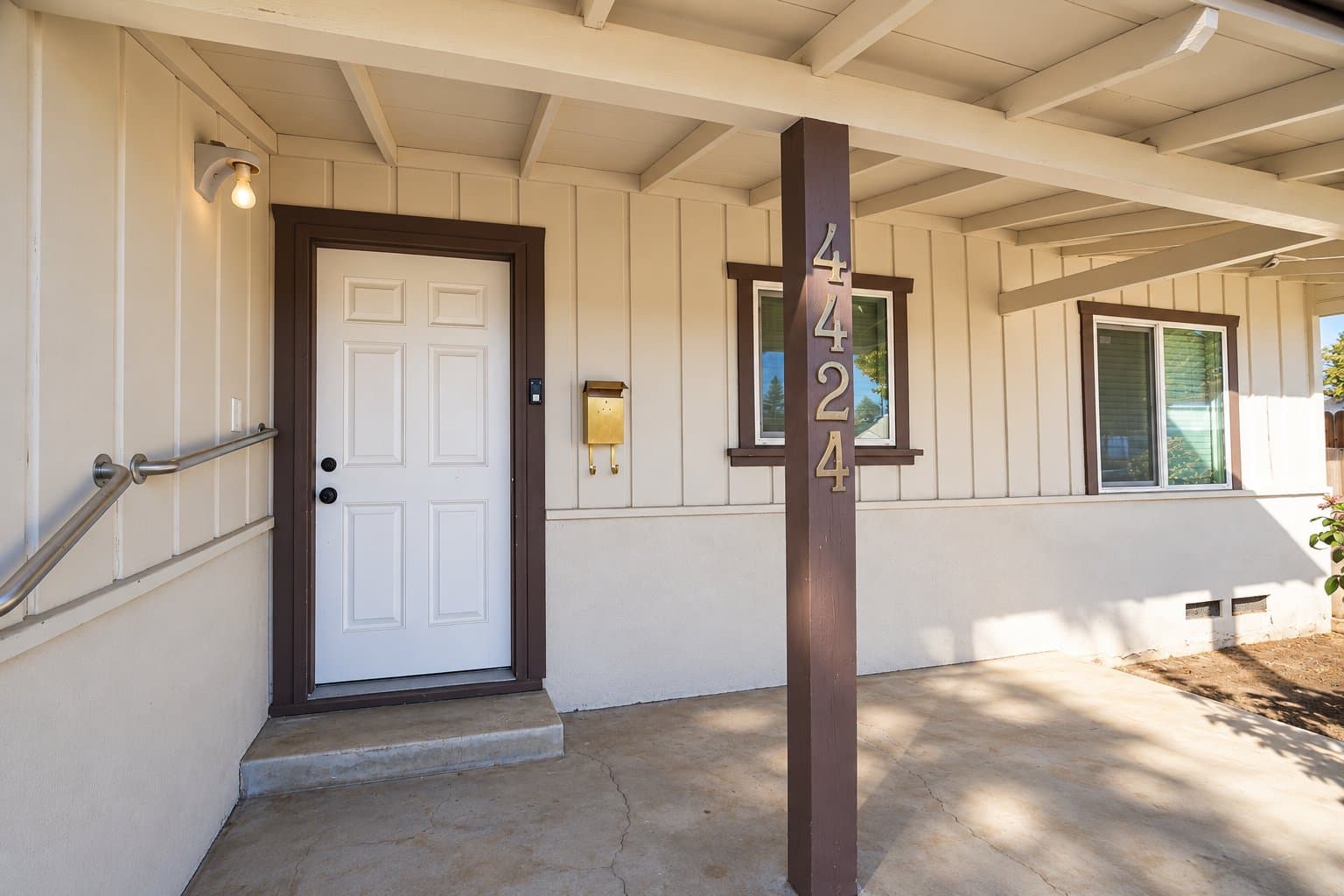 Bakersfield House: 4424 Blomquist Dr