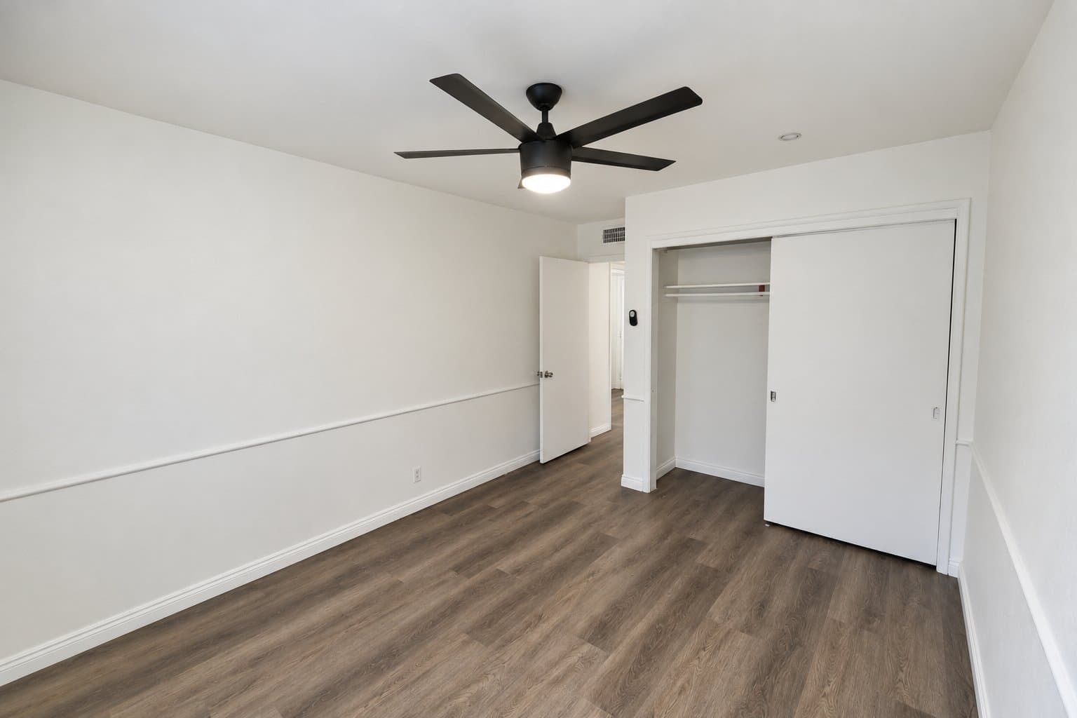 Bakersfield House: 4424 Blomquist Dr