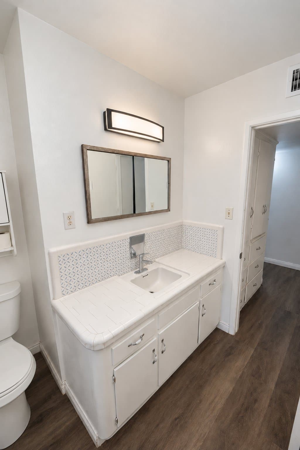 Bakersfield House: 4424 Blomquist Dr