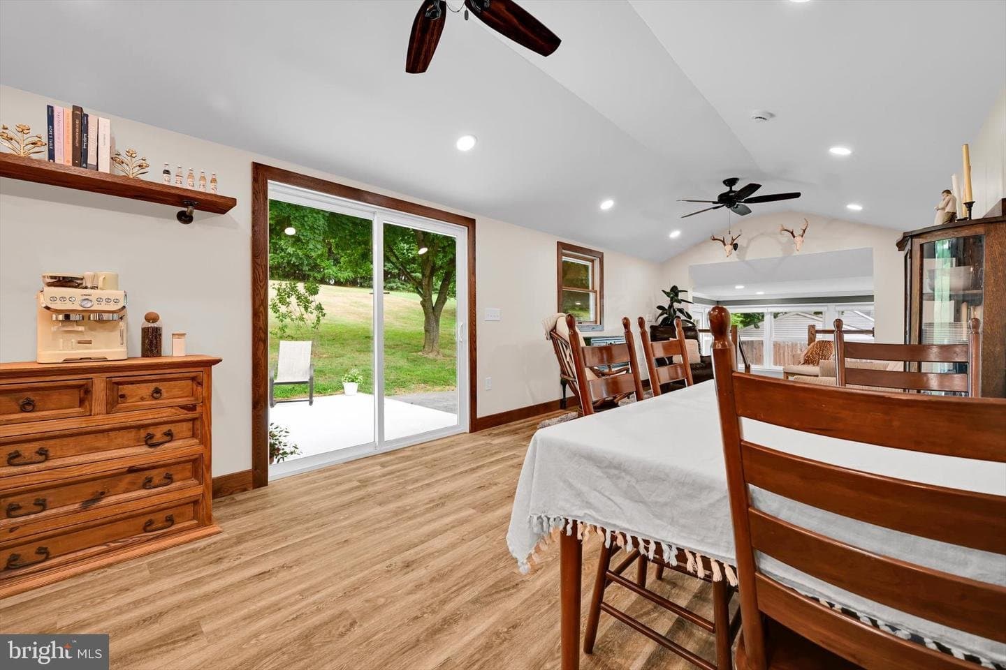 Robesonia House: 470 N Heidelberg Rd