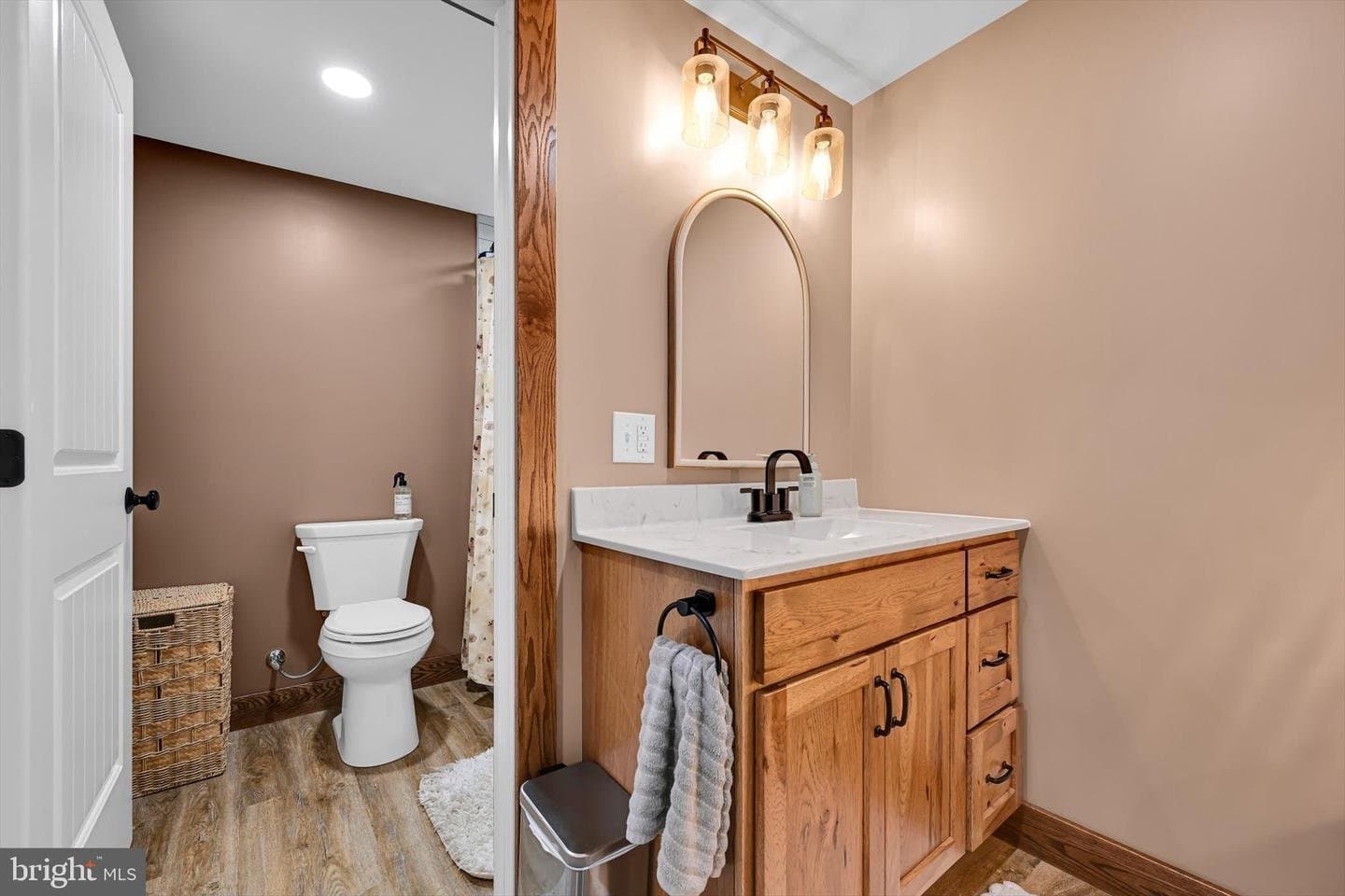 Robesonia House: 470 N Heidelberg Rd
