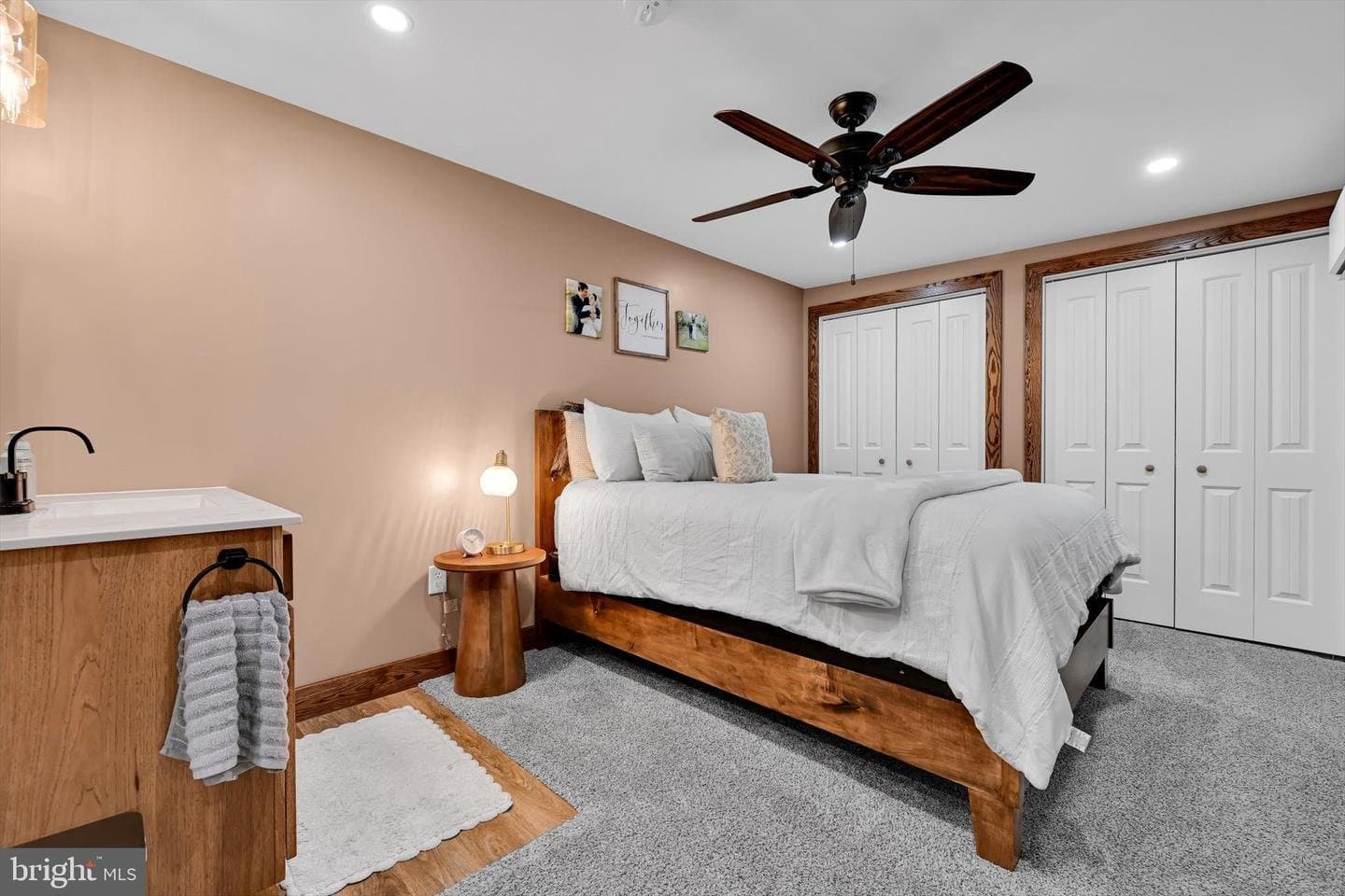 Robesonia House: 470 N Heidelberg Rd