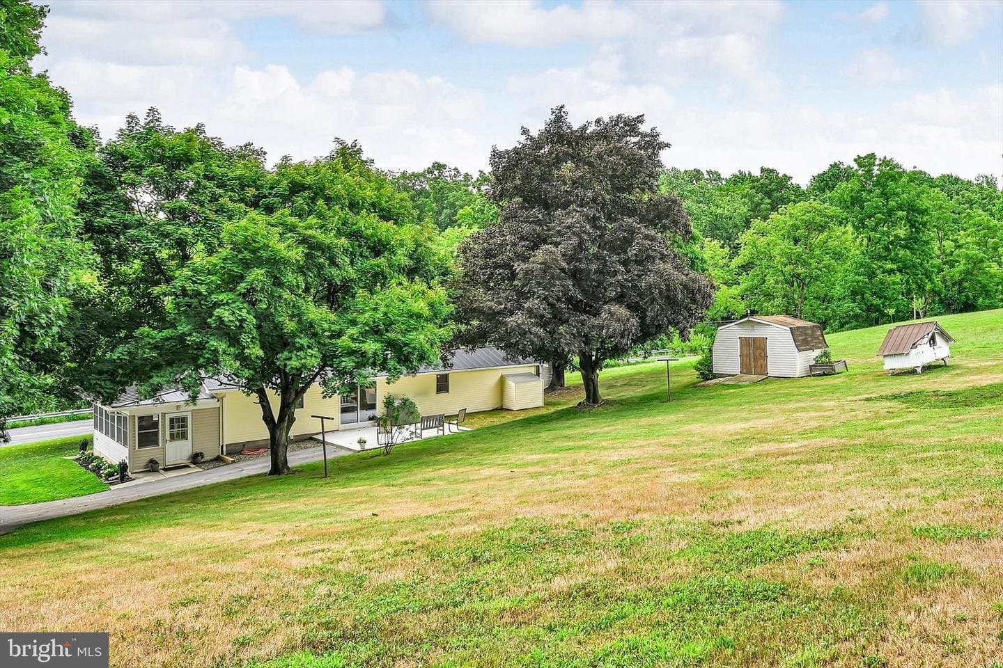 Robesonia House: 470 N Heidelberg Rd
