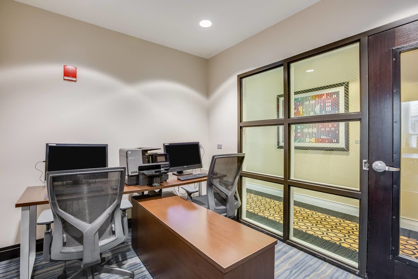 Chicago Condo: 224 W Huron St