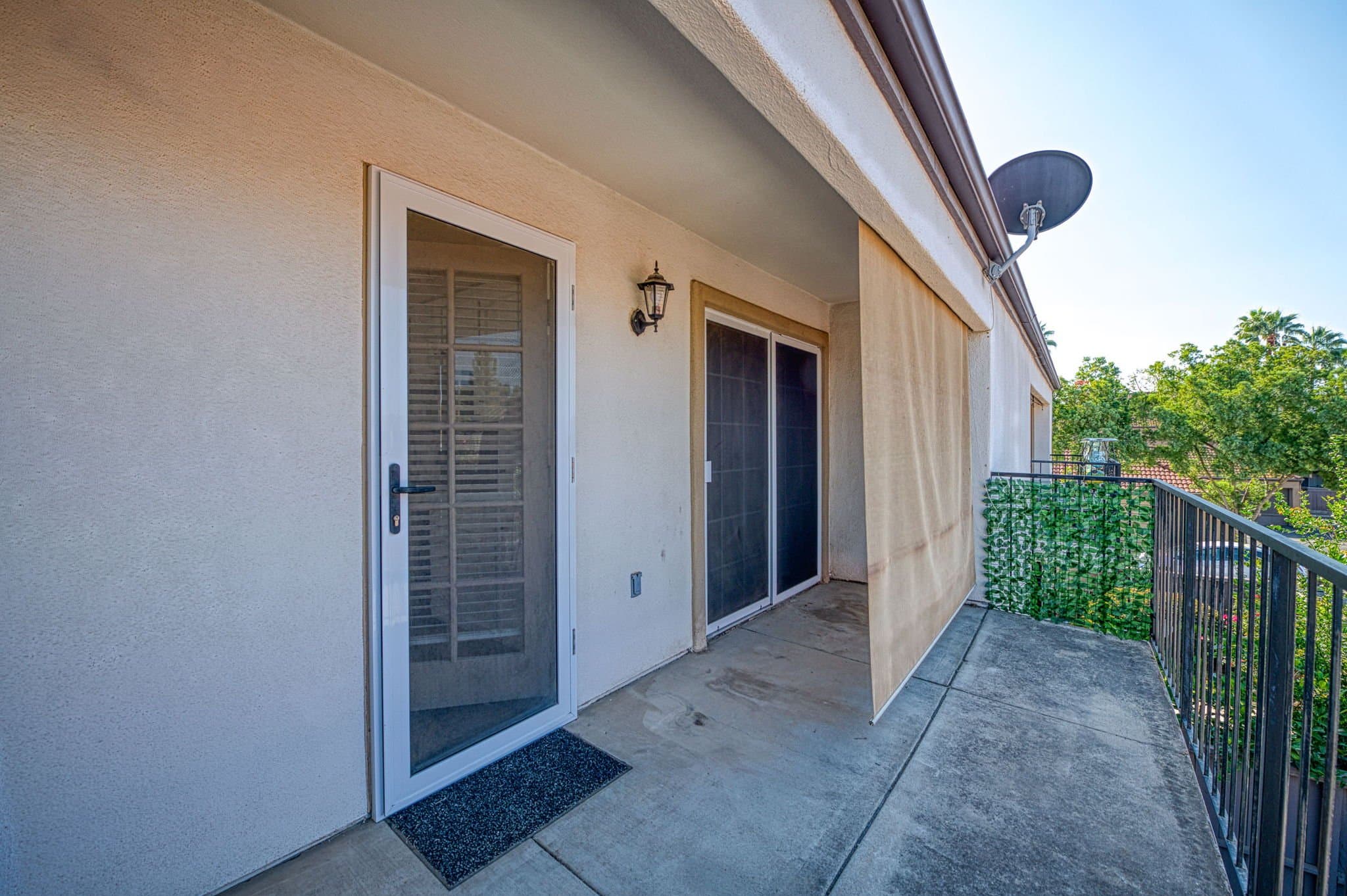 Fresno Single Room: 8153 N Cedar Ave
