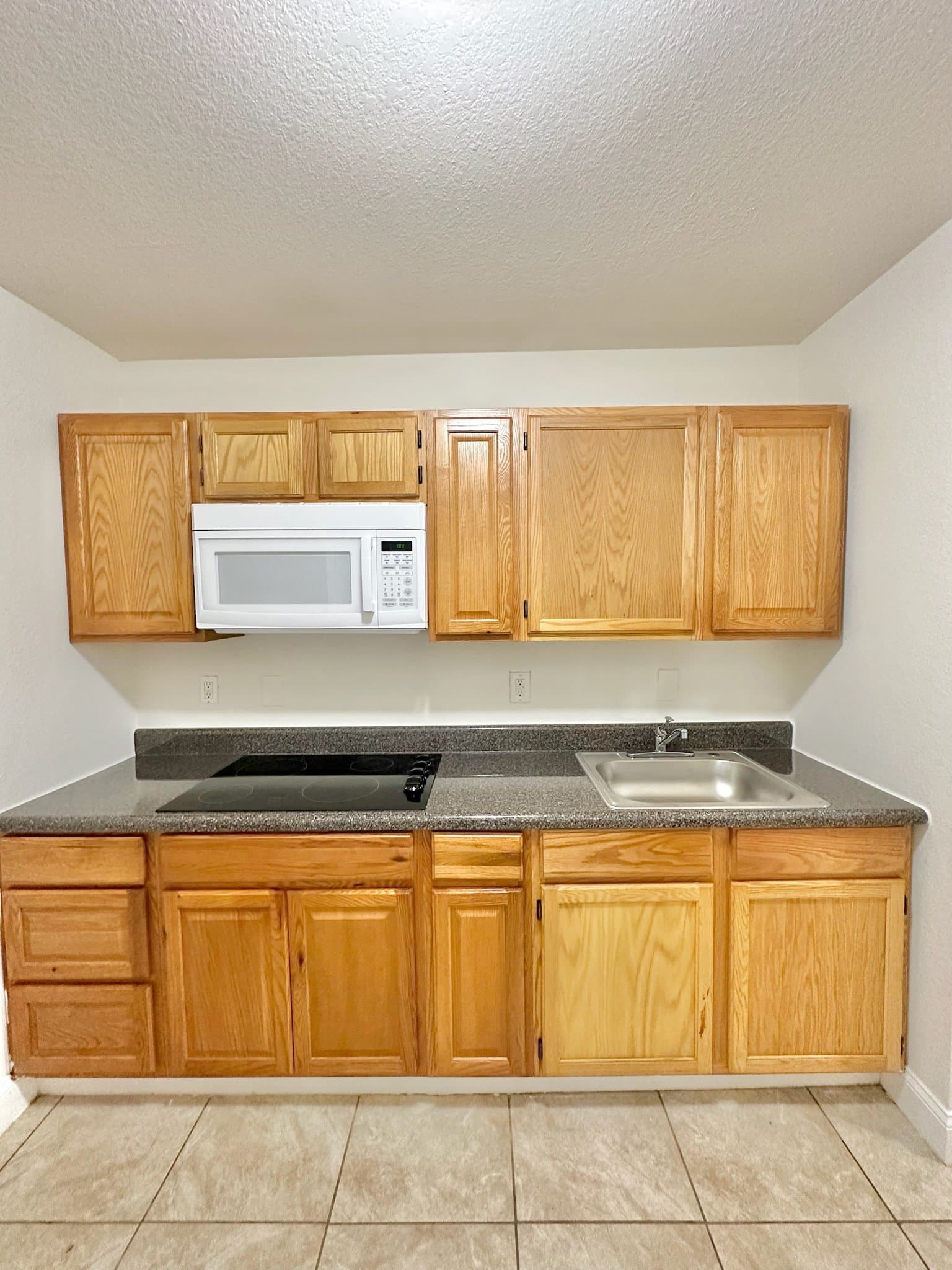 Memphis Apartment: 3236 Millington Rd