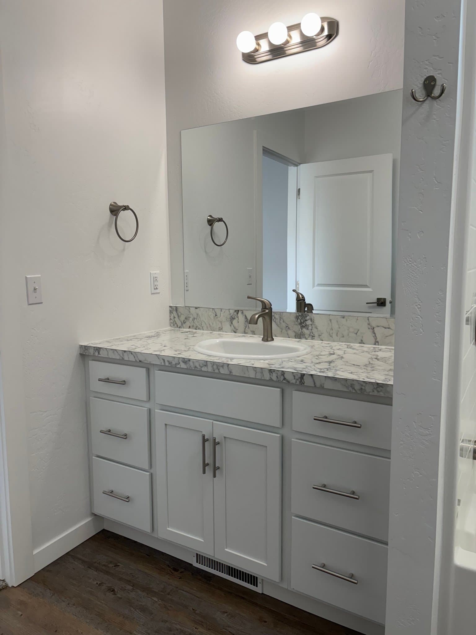 Kimberly House: 717 Cheri Ct
