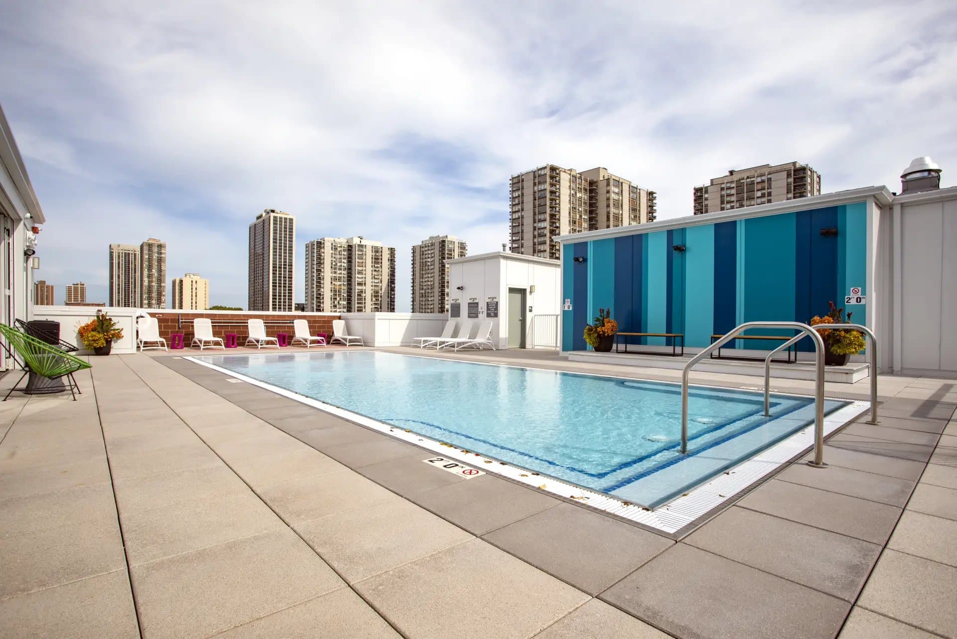 Chicago Condo: 1301 N La Salle Dr