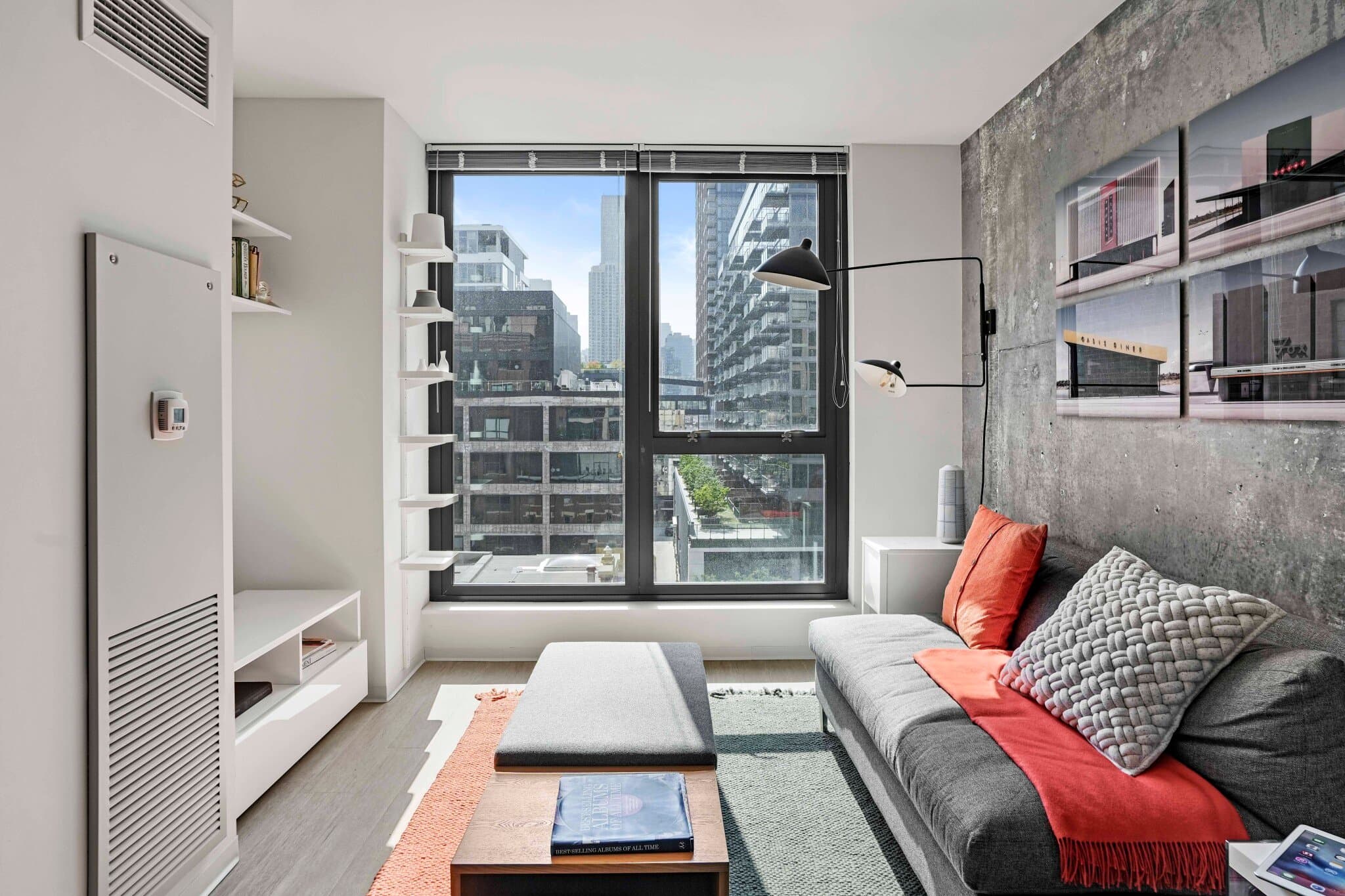 Chicago Condo: 670 N Wells St