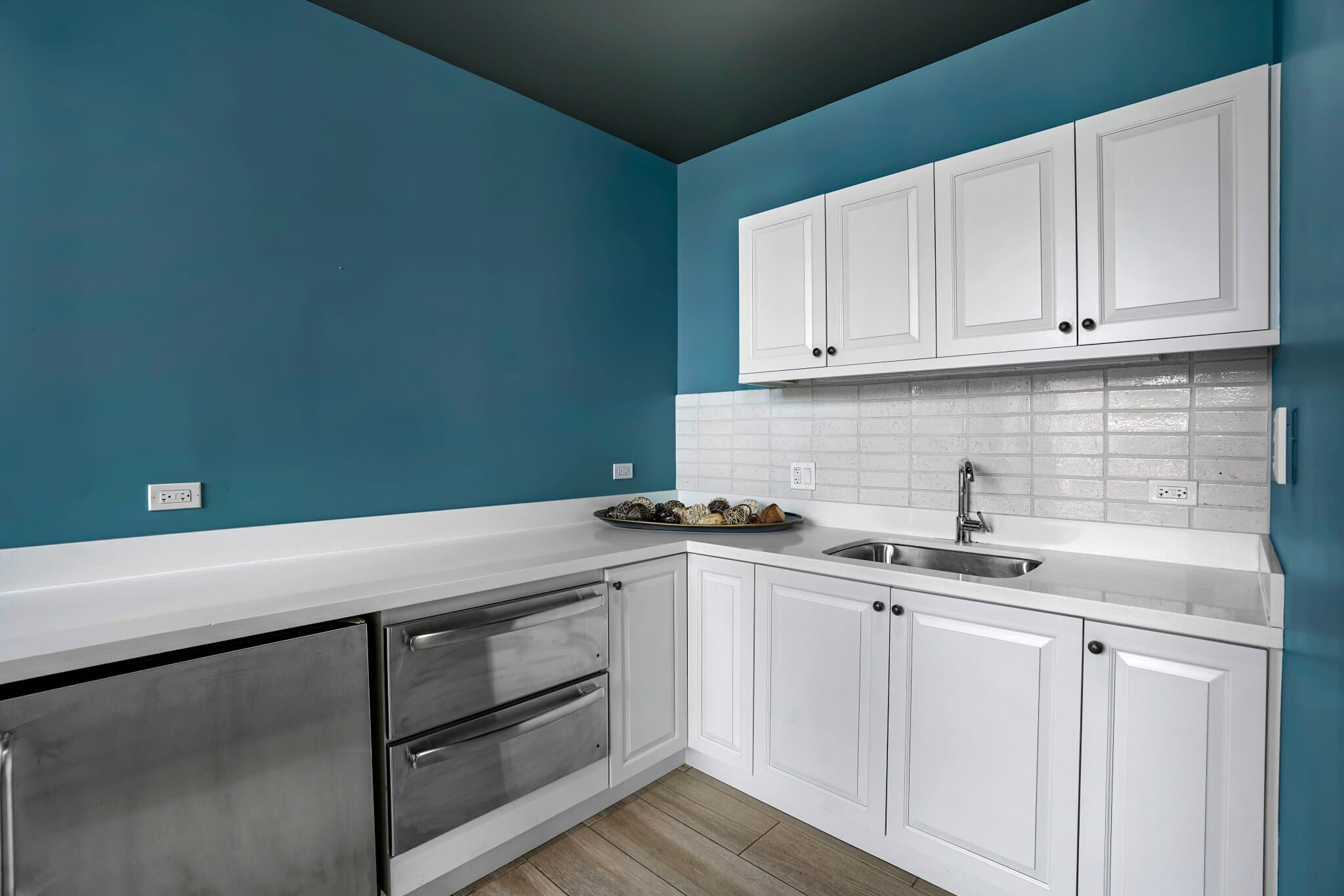 Chicago Condo: 670 N Wells St