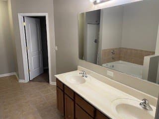 Grayslake Condo: 10 N Lake St