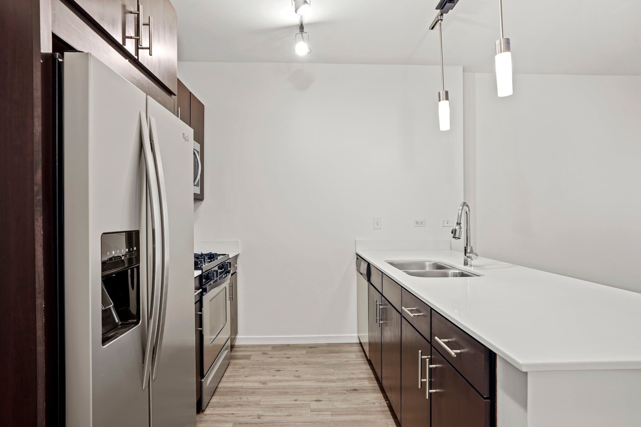 Chicago Condo: 832 West Grace Street