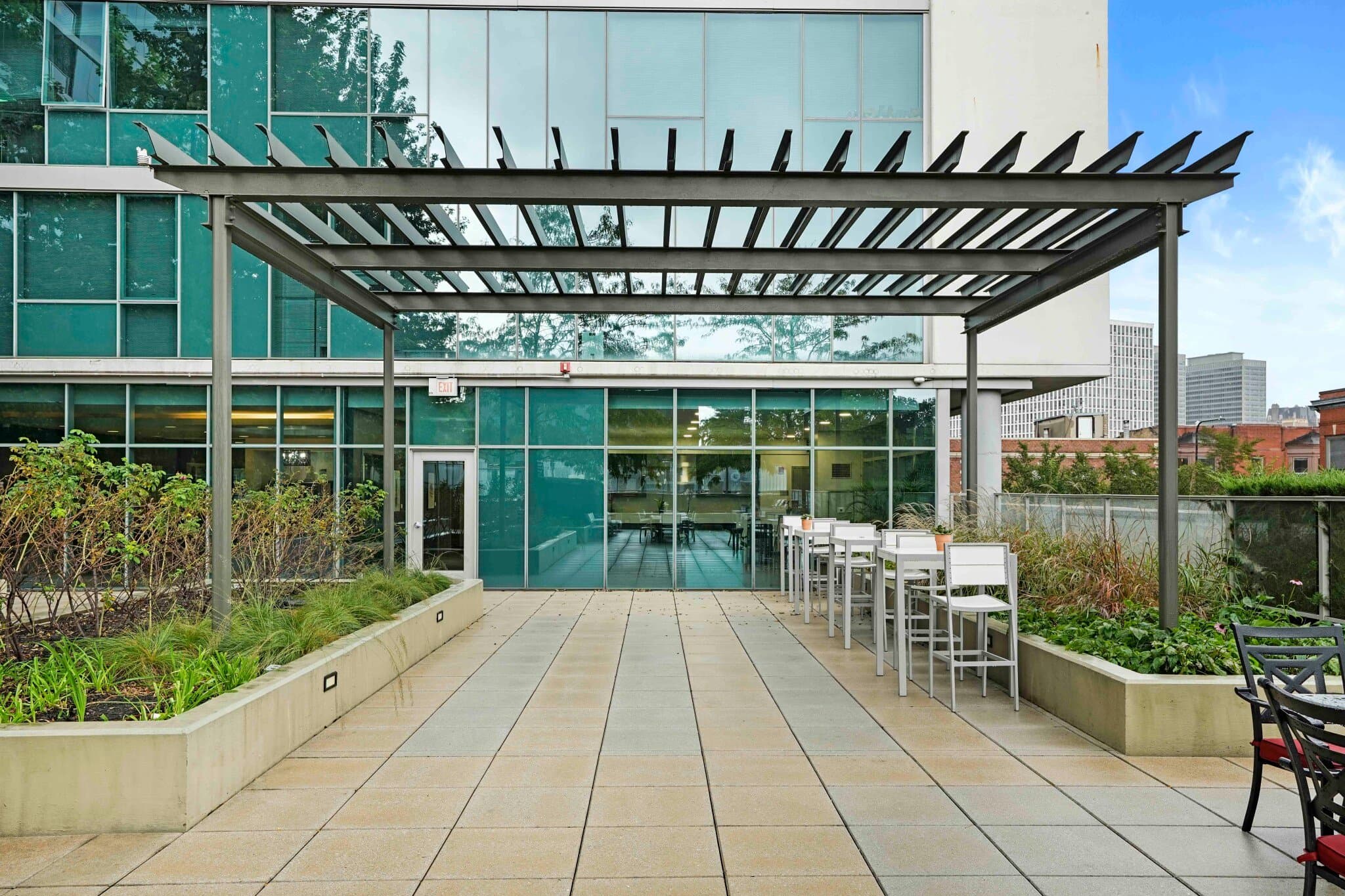 Chicago Condo: 832 West Grace Street