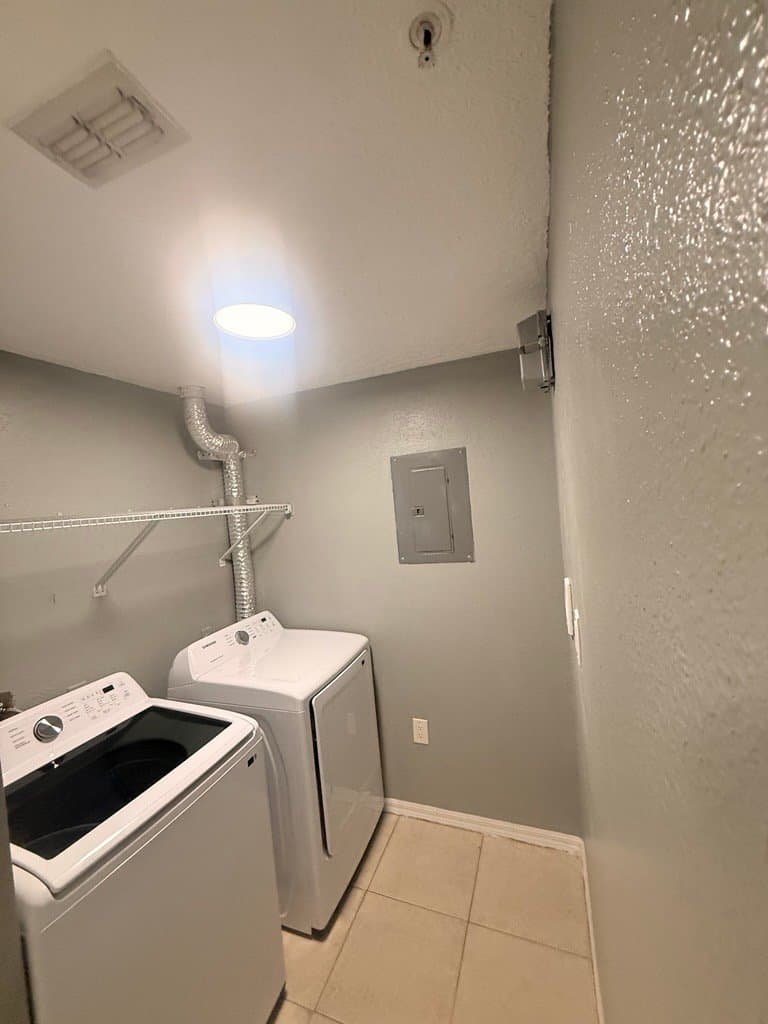 Orlando Townhome: 5536 Metrowest Blvd