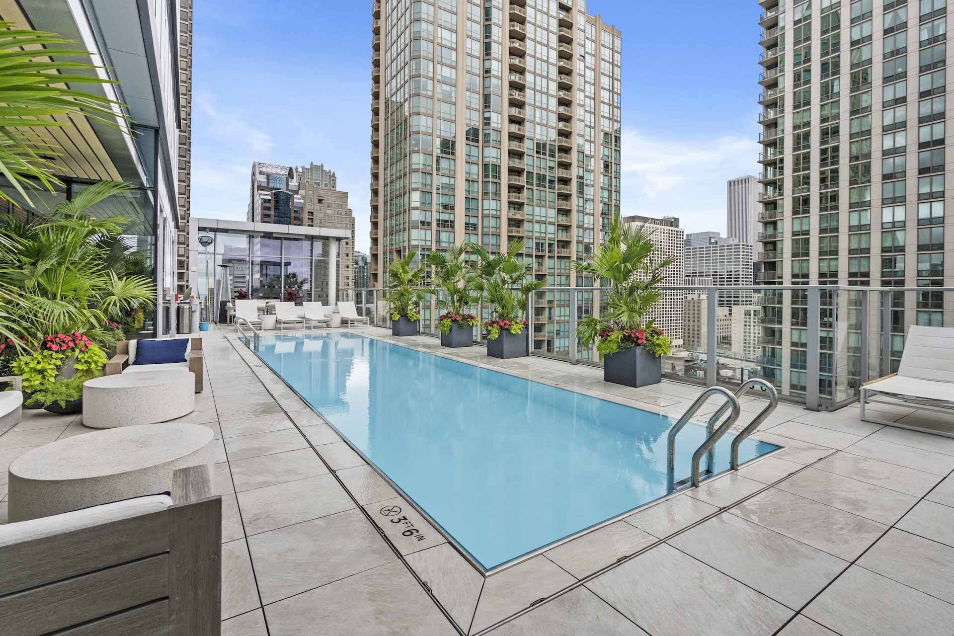 Chicago Condo: 59 East Huron Street