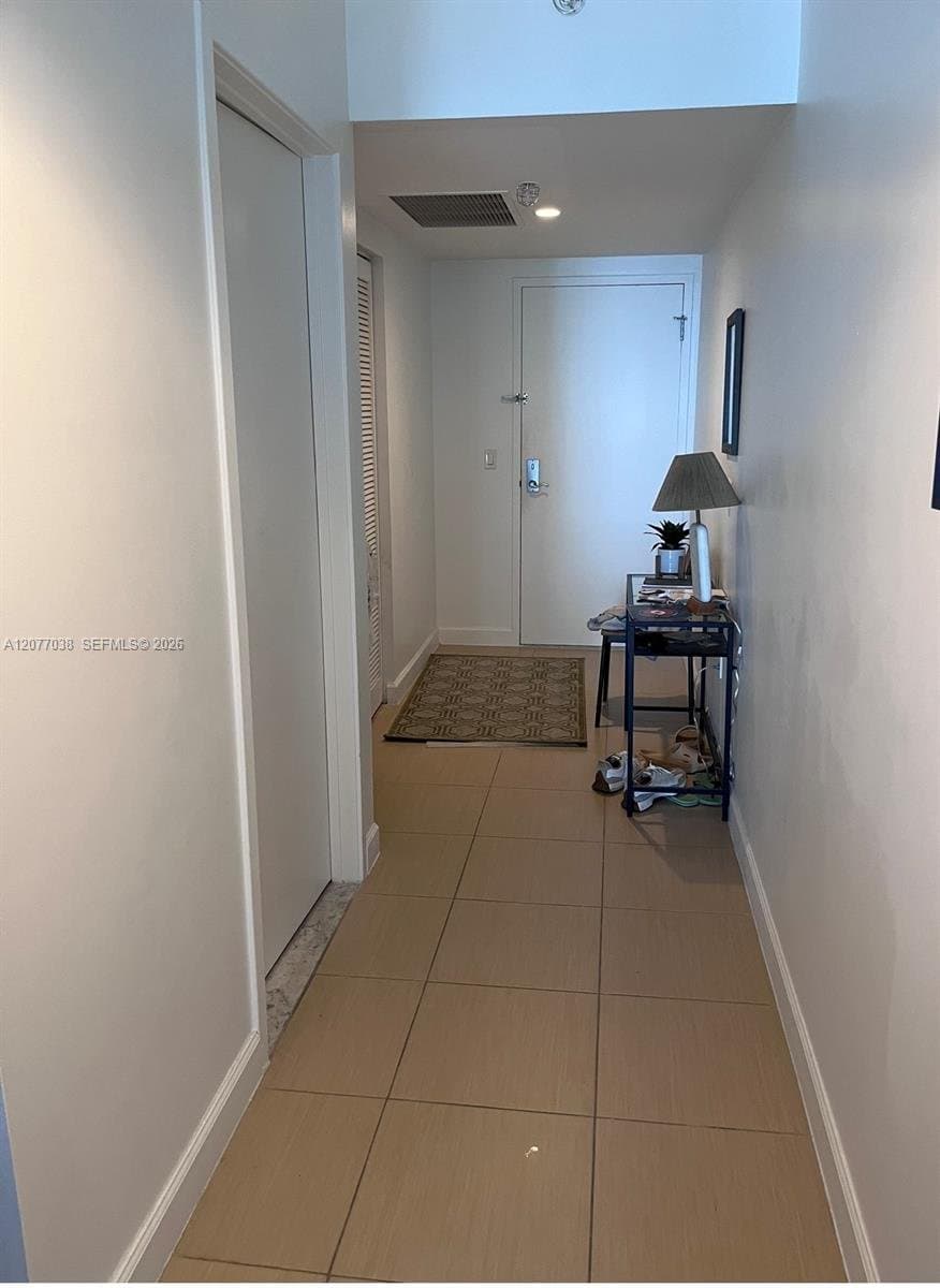 Miami Condo: 185 SW 7th St