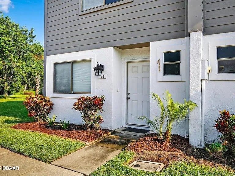 Daytona Beach Other: 112 W Sandalwood Ct